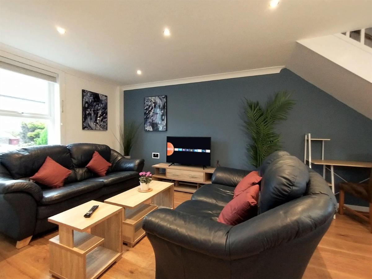 Вилла Chipad Duo - Comfy House With Parking And Garden Чичестер Экстерьер фото