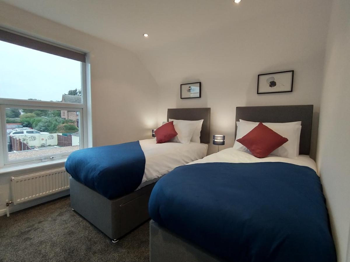 Вилла Chipad Duo - Comfy House With Parking And Garden Чичестер Экстерьер фото